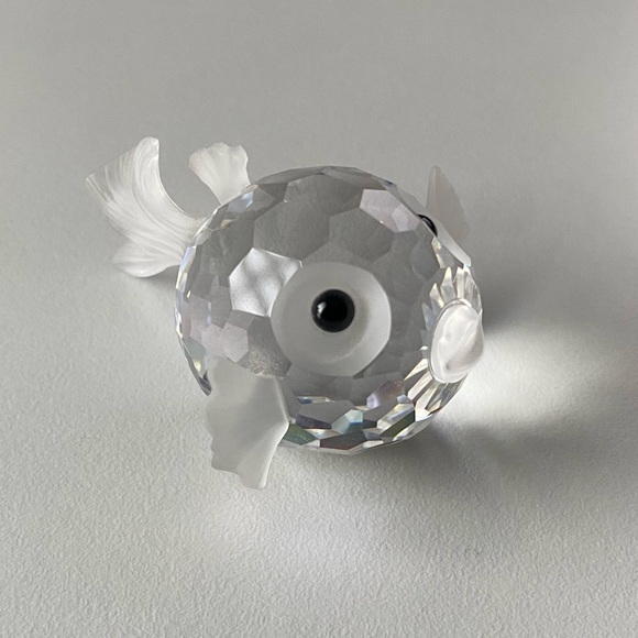 Swarovski Crystal Blowfish Figurine - Picture 1 of 8
